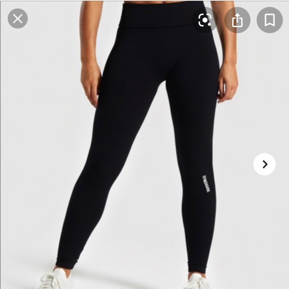 Gymshark power down leggings black